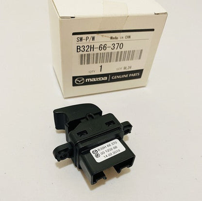 New Genuine 04-09 Mazda 3 Front Passenger  Power Window Switch B32H-66-370