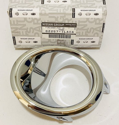 NEW GENUINE 11-15 INFINITI QX56 QX80 CHROME LH FOG LIGHT BEZEL 62257-1LA0A
