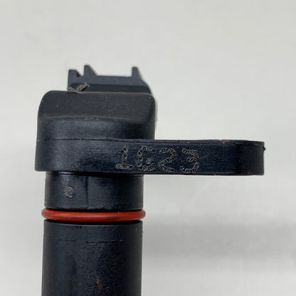 DENSO Oval Engine Camshaft Position Sensor 196-6006