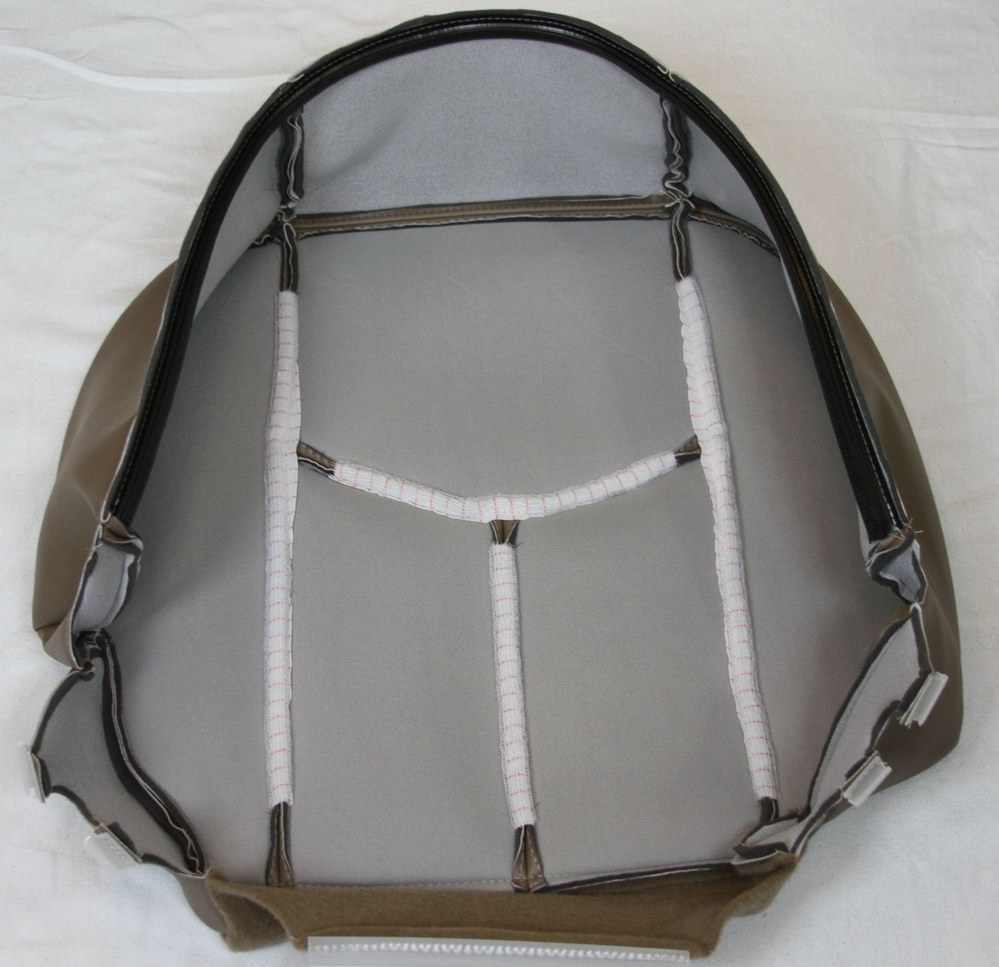 2003-2006 GMC Sierra & Chevy Silverado - Avalanche Driver Bottom Seat Cover tan