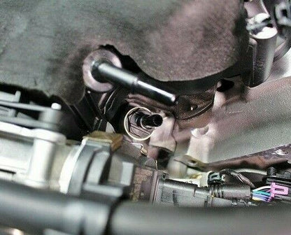 LS LS1 SS Fuel Rail Quick Connect Fitting - Line Adapter 3/8” iD to 3/8" Tube