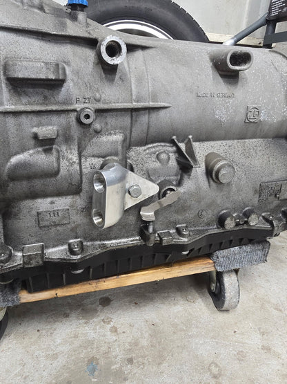 8hp Oil Cooler Line Adapter with 8an fittings