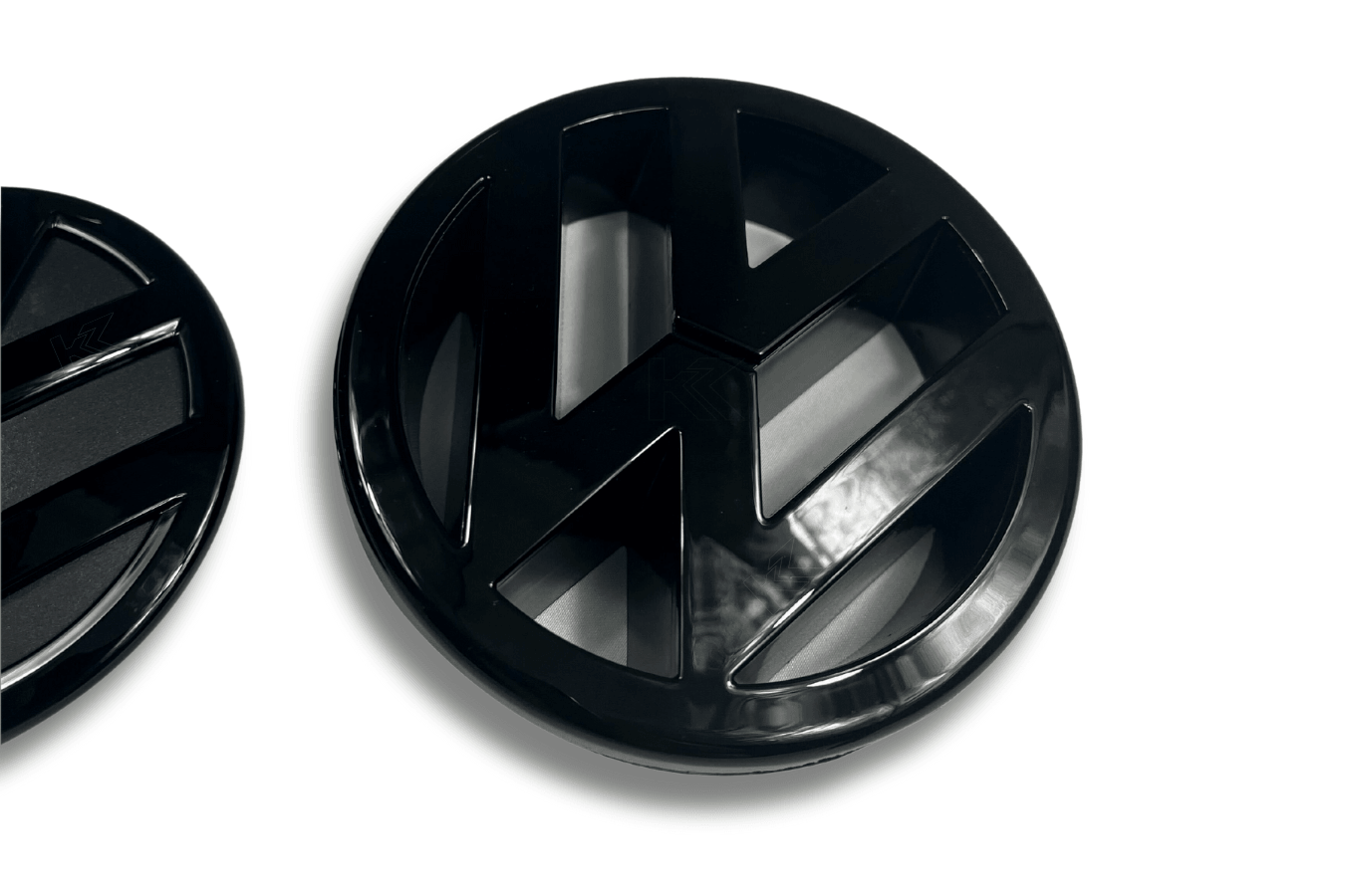 VW Golf 5 Black Emblem Set (2003-2008)