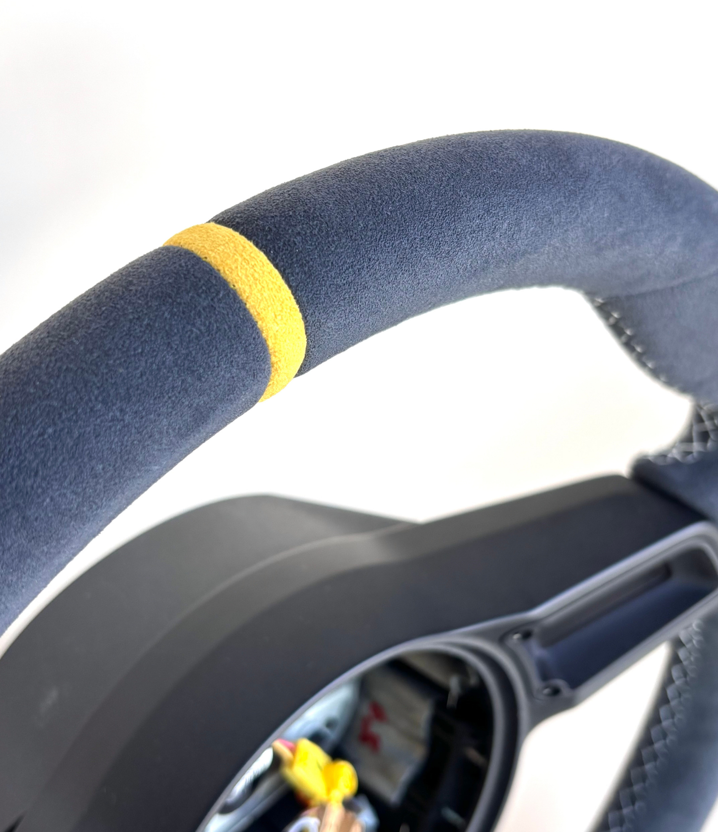 Manual Porsche 991.2 Steering Wheel in Yellow