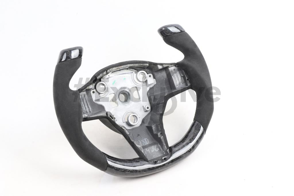 Tesla Model 3 & Model Y Custom Steering Wheel by Exclusive Steering