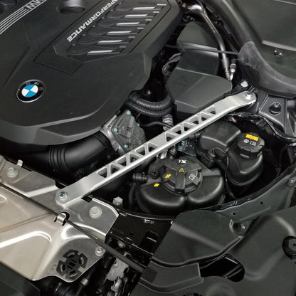 Black Strut Cross Braces