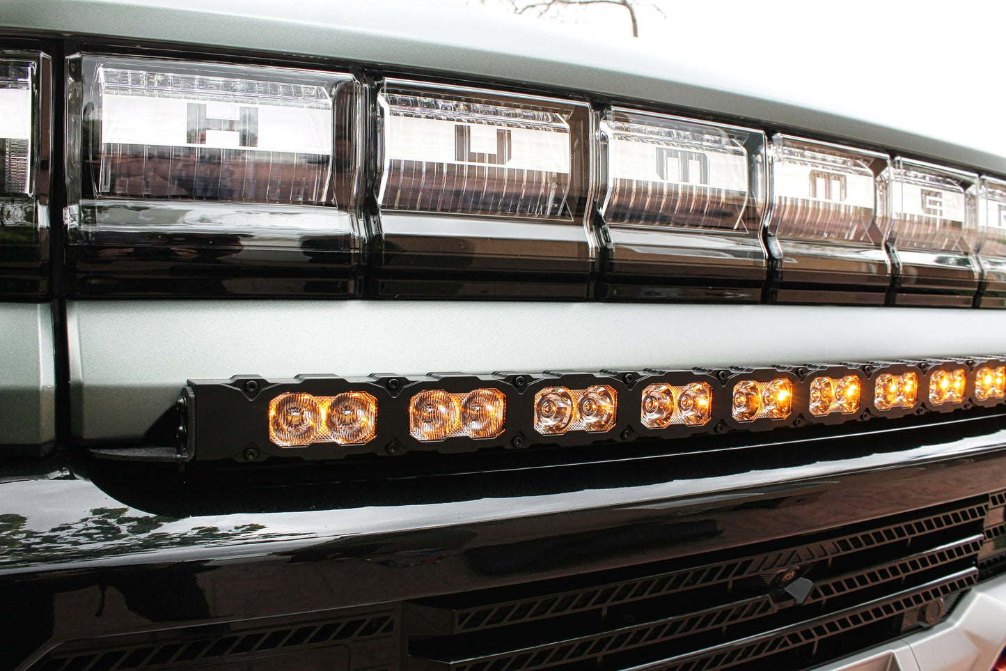 2022+ GMC Hummer EV Bumper 40in Light Bar-PRO