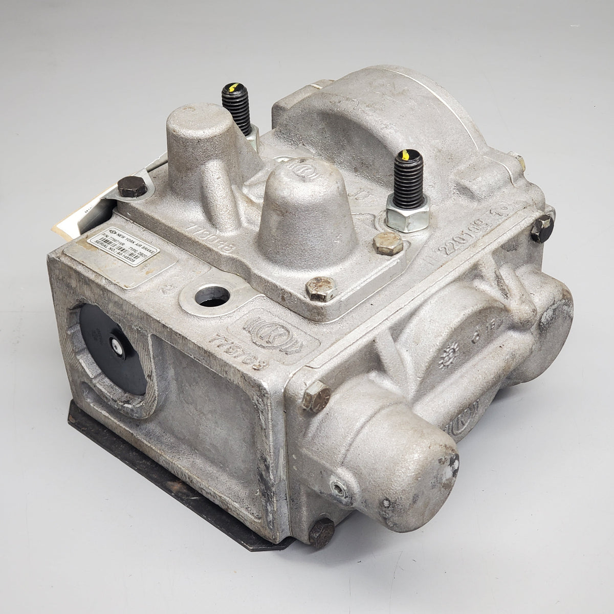 KNORR New York Air Brake Valve Locomotive Type DB20 775871 VR (Reman)
