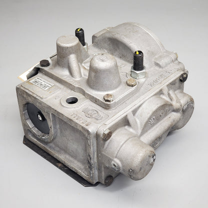 KNORR New York Air Brake Valve Locomotive Type DB20 775871 VR (Reman)