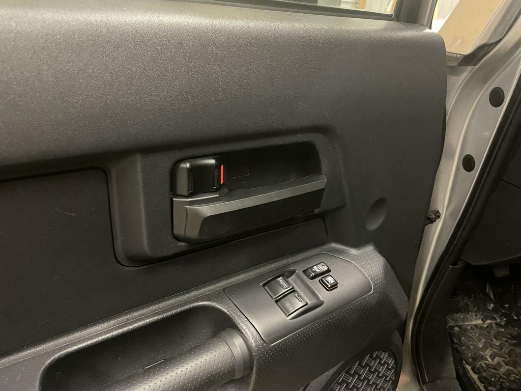 Door Handle Covers (FJ Cruiser) - MAGMA