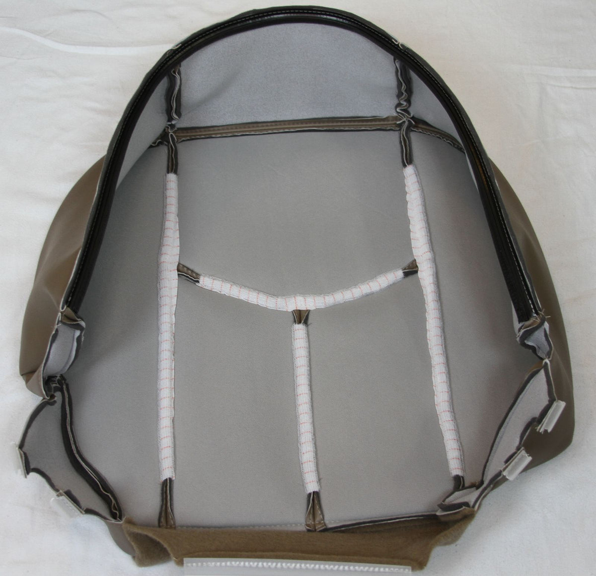 2003 2004 2005 2006 GMC Sierra & Chevy Silverado Passenger Bottom seat Cover-522