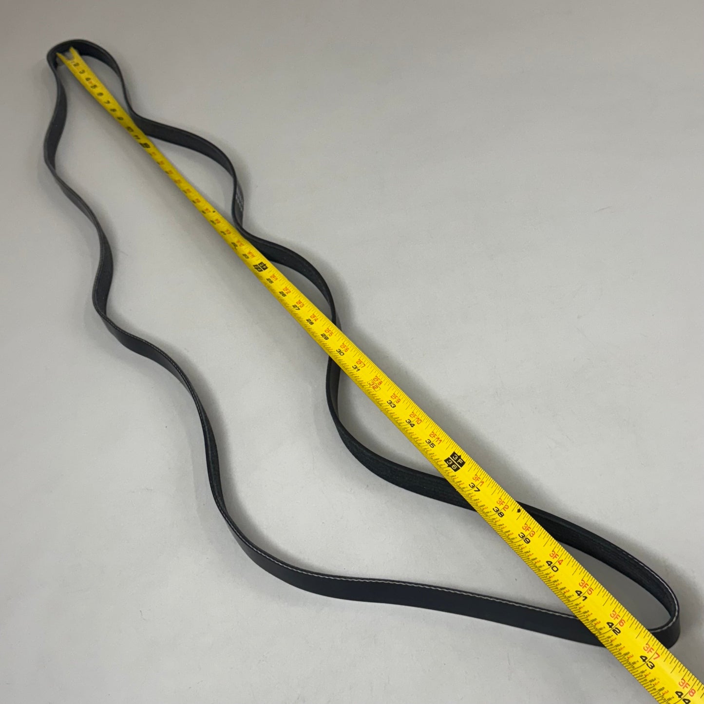 DAYCO Poly V Belt Standard Straight Rib SAE J1459, SAE J2432 Black 5060930