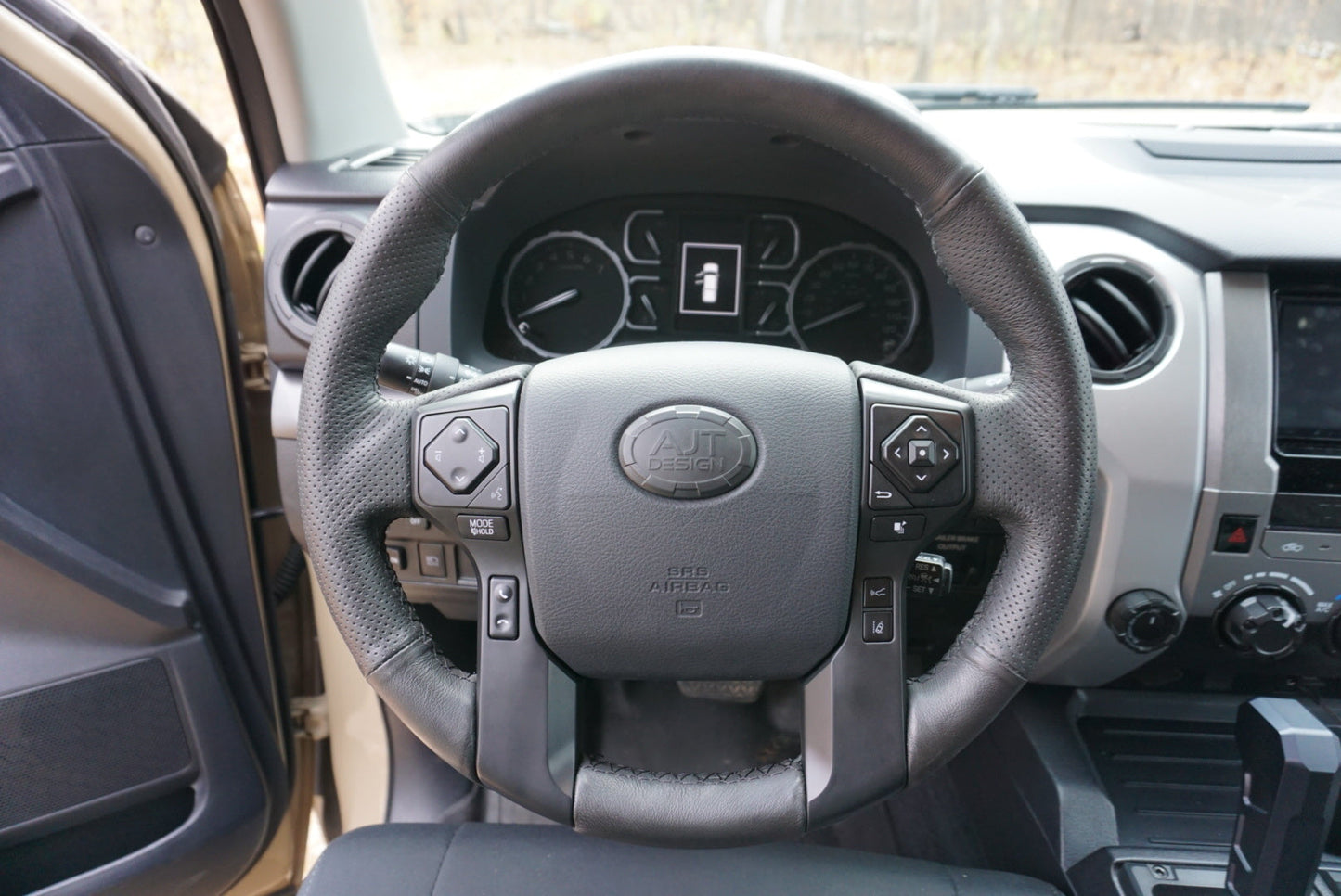 Steering Wheel Trim (Toyota) - LUNAR ROCK