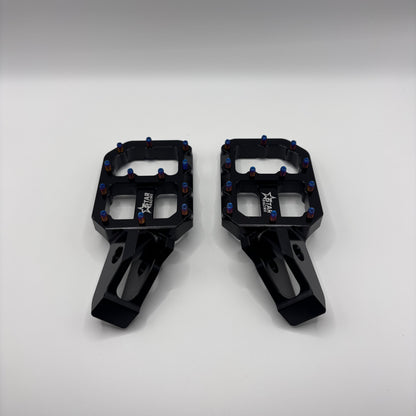 Ultra bee titanium pegs