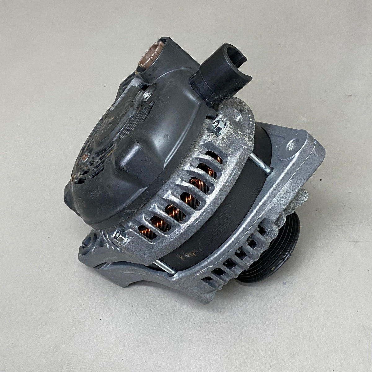 DENSO Alternator Replacement For Bosch, Wilson, Lester 210-0580