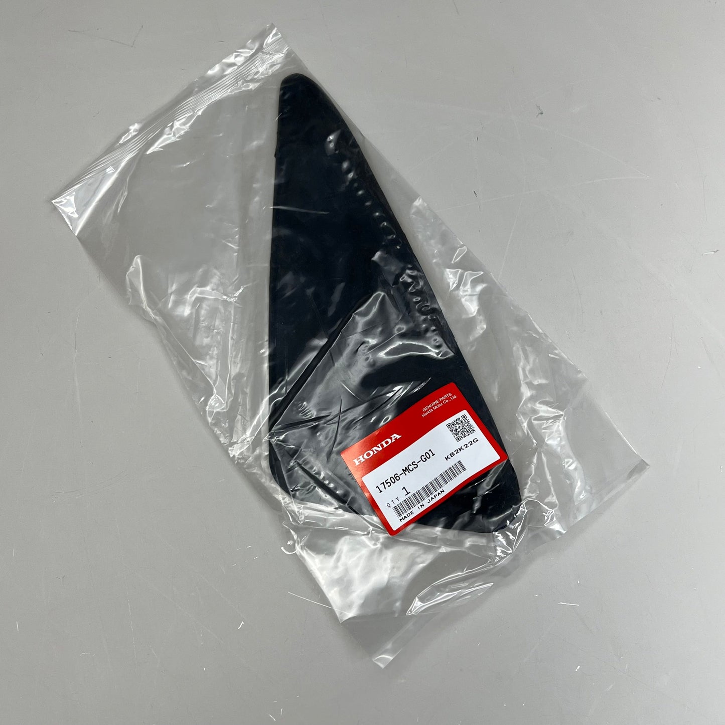 HONDA Knee Grip R. Pad Genuine OEM ST1300 & ST1300 ABS 17506-MCS-G01