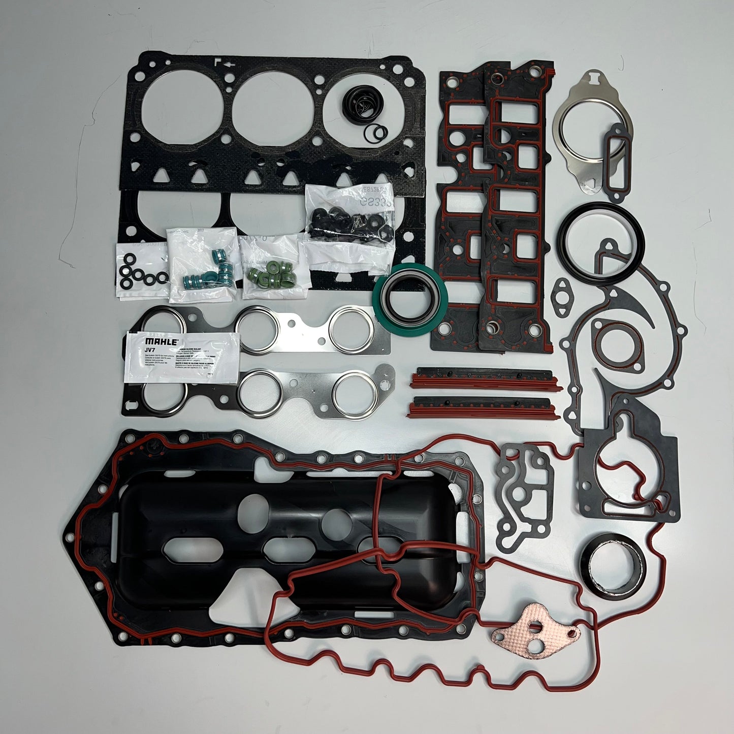 MAHLE Engine Gasket Set For Buick, Chevrolet & Pontiac Made In USA Part 95-3667