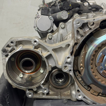 HYUNDAI Automatic Transmission Sz 21” L x 14” W x 12” H 438972D030