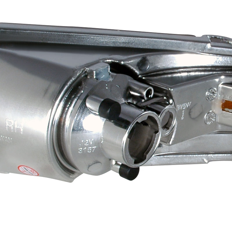 2005-2009 Ford Mustang Factory Style Bumper Lights (Chrome Housing/Clear Lens)