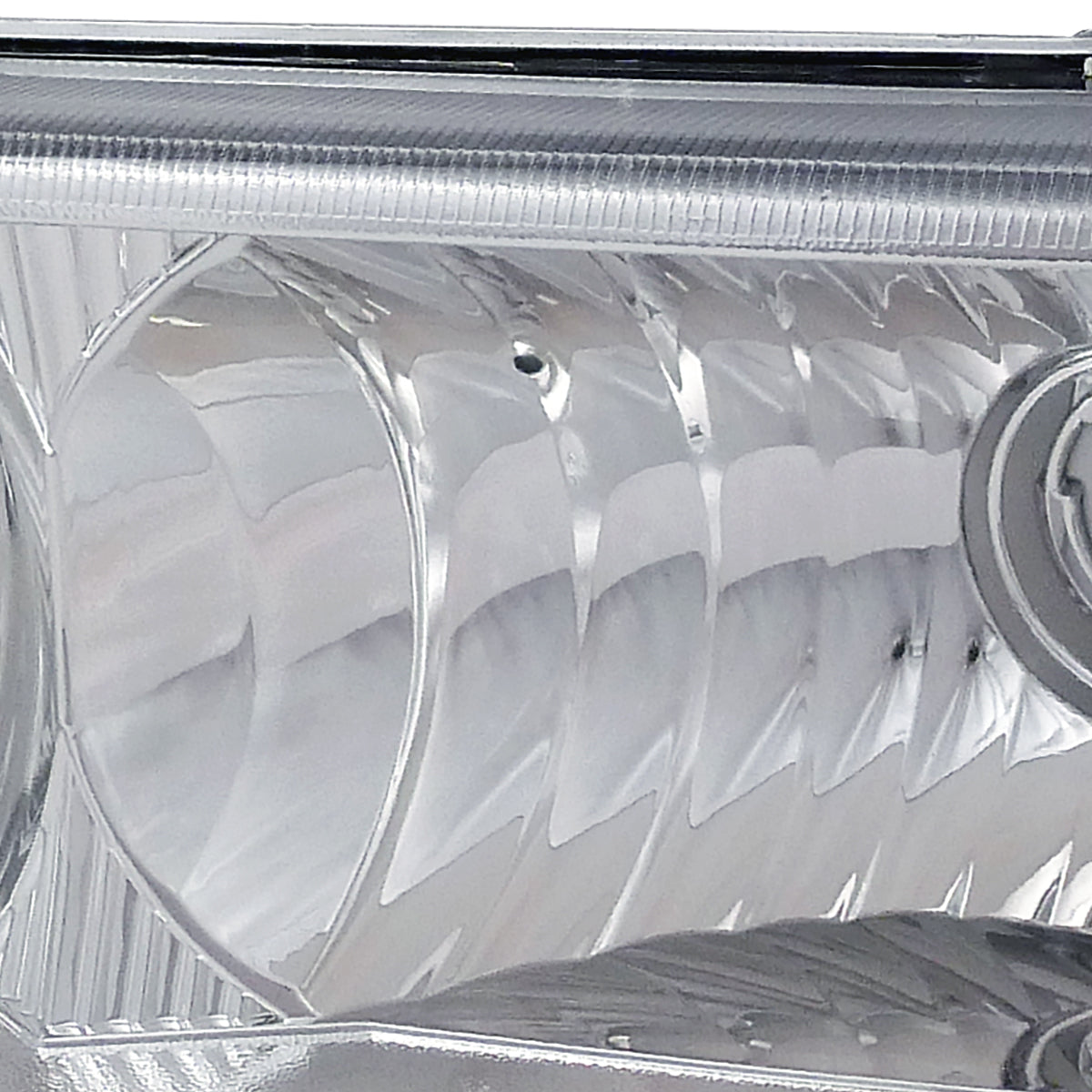 2002-2007 Chevrolet Silverado/Avalanche Bumper Lights (Chrome Housing/Clear Lens)