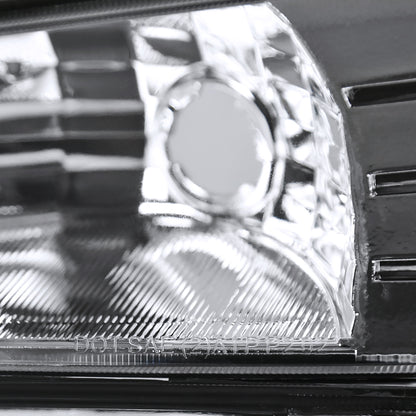 2002-2006 Chevrolet Avalanche 1500/2500 Factory Style Headlights w/ Bumper Signal Lights (Chrome Housing/Clear Lens)