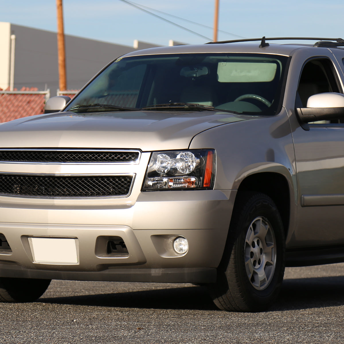 2007-2014 Chevrolet Avalanche/Tahoe/Suburban Factory Style Headlights (Matte Black Housing/Clear Lens)