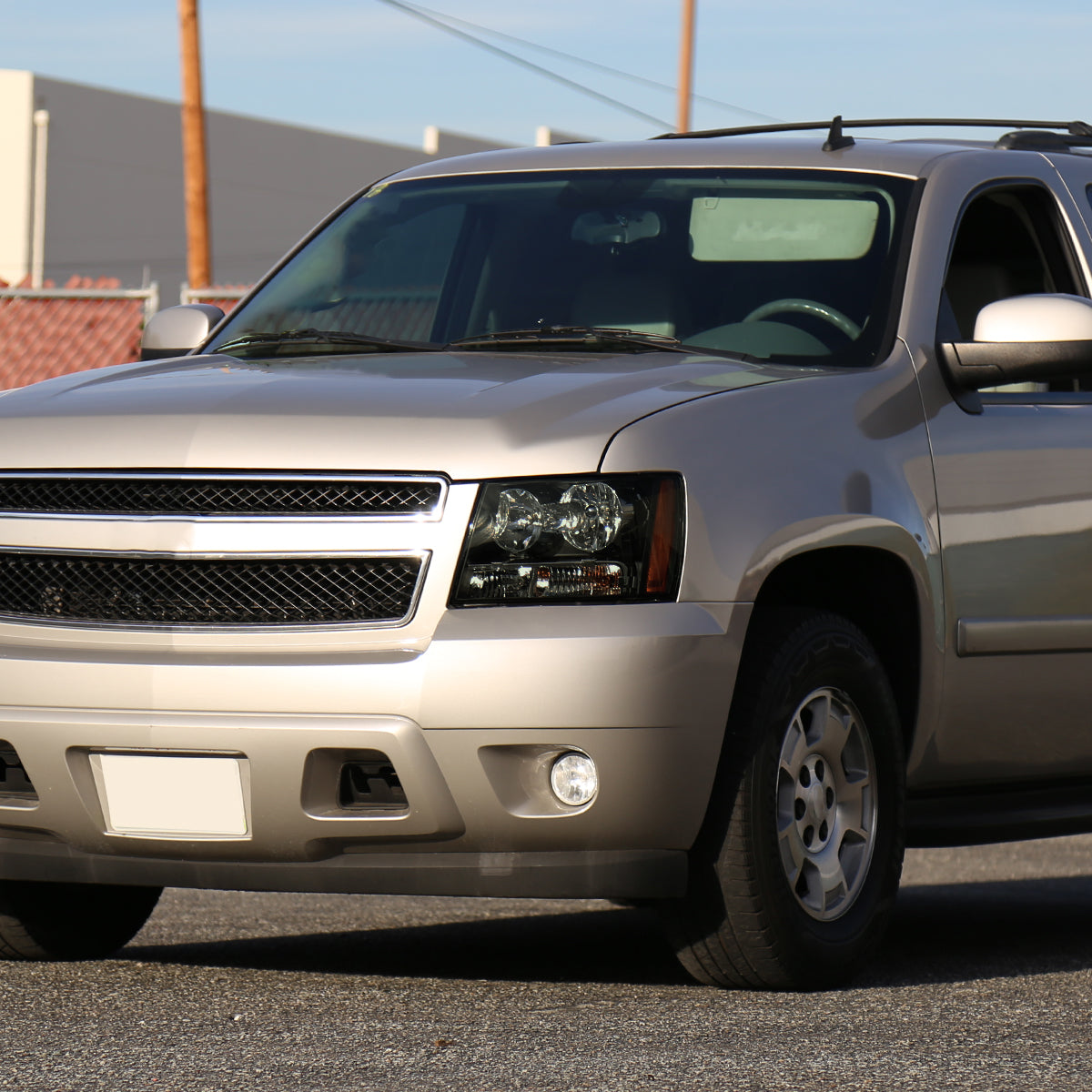 2007-2014 Chevrolet Avalanche/Tahoe/Suburban Factory Style Headlights (Matte Black Housing/Smoked Lens)