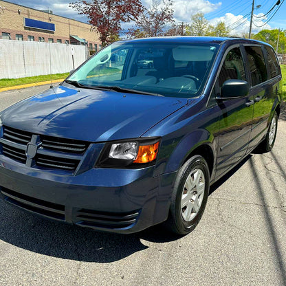 2008-2010 Dodge Grand Caravan Factory Style Crystal Headlights w/ Amber Reflector (Matte Black Housing/Clear Lens)
