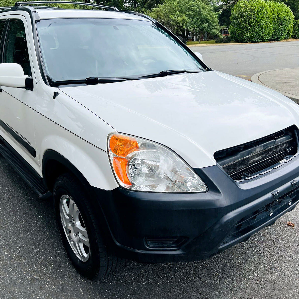 2002-2004 Honda CR-V Factory Style Headlights with Amber Reflector (Chrome Housing/Clear Lens)