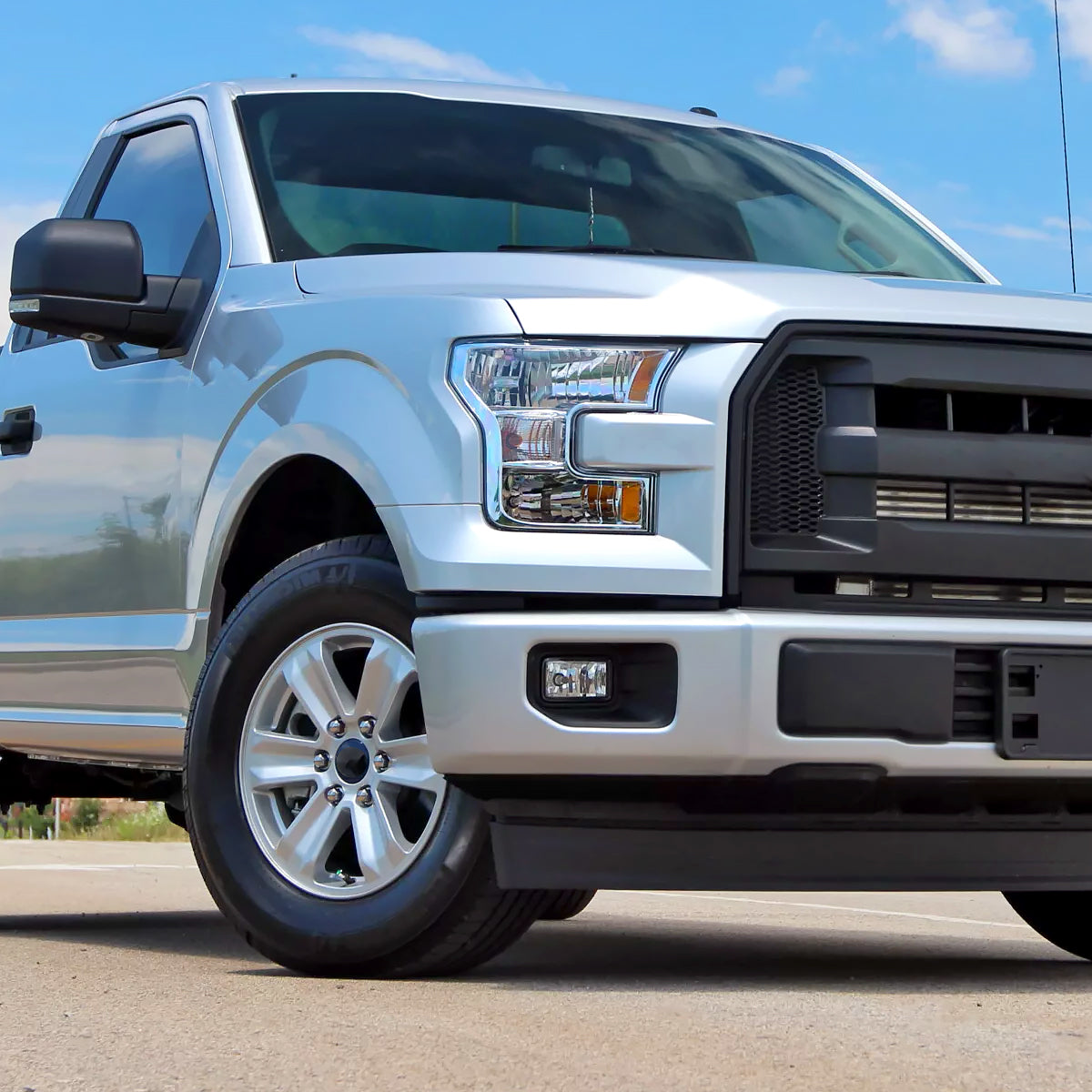 2015-2017 Ford F-150 Replacement Factory Style Headlights (Chrome Housing/Clear Lens)