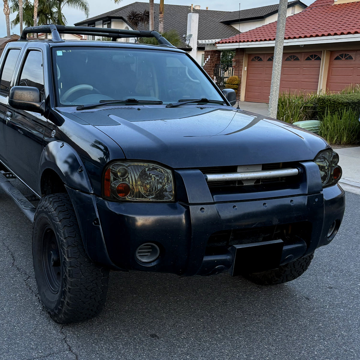 2001-2004 Nissan Frontier XE Factory Style Headlight (Chrome Housing/Smoked Lens)