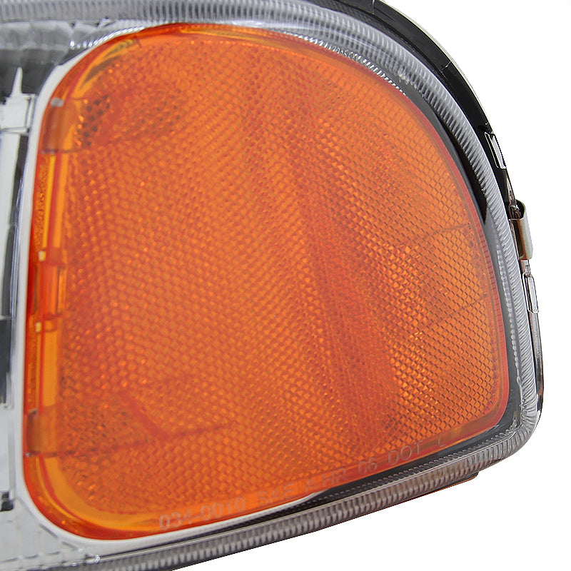 1999-2006 GMC Sierra/Yukon/Yukon XL Clear Lens Crystal Headlight w/ Amber Reflector - Driver Side Only