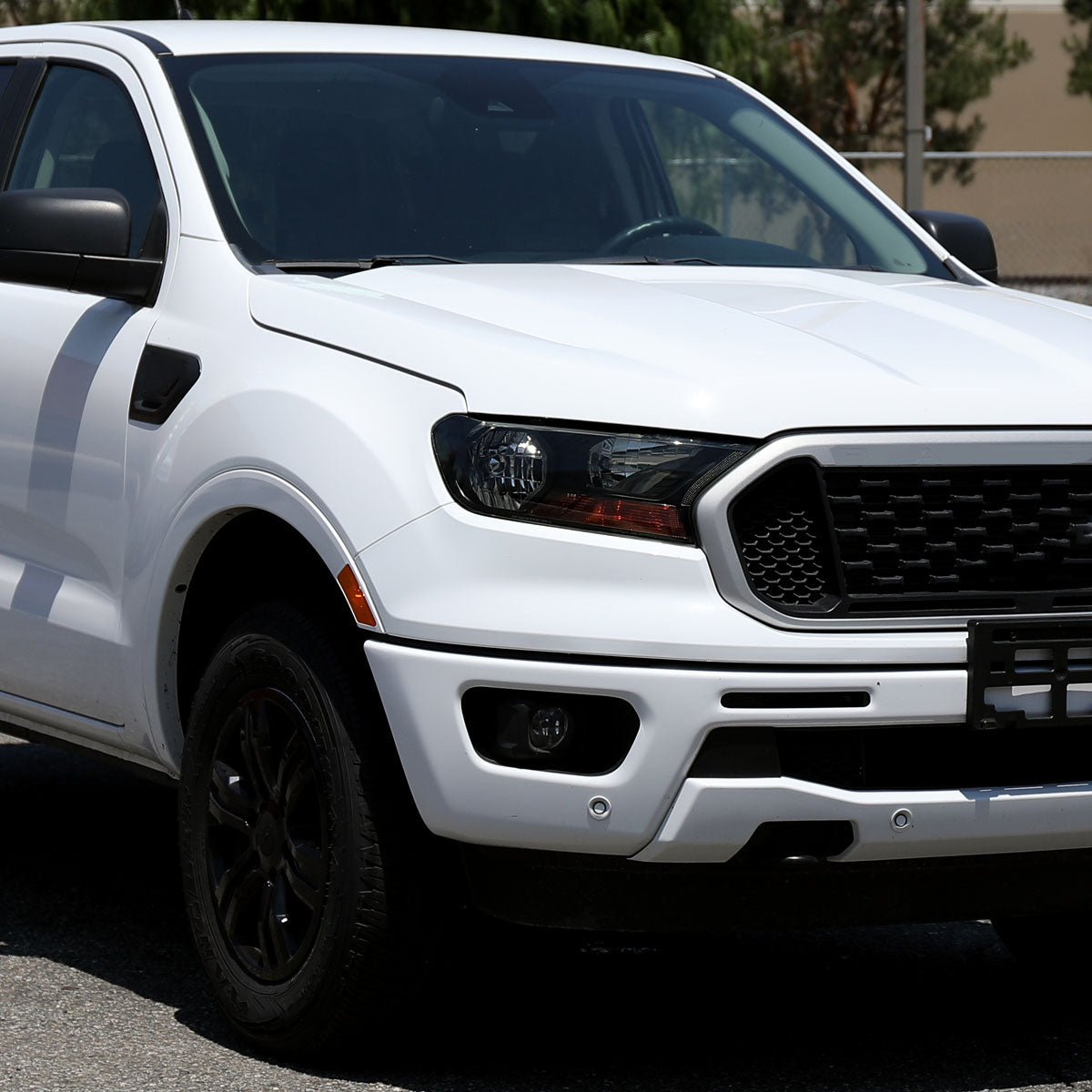 2019-2022 Ford Ranger XL/XLT Factory Style Halogen Headlights (Glossy Black Housing/Smoked Lens)
