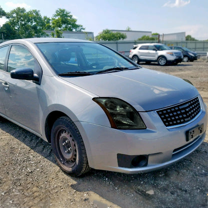 2007-2009 Nissan Sentra Factory Style Headlights with Amber Reflector (Chrome Housing/Smoked Lens)