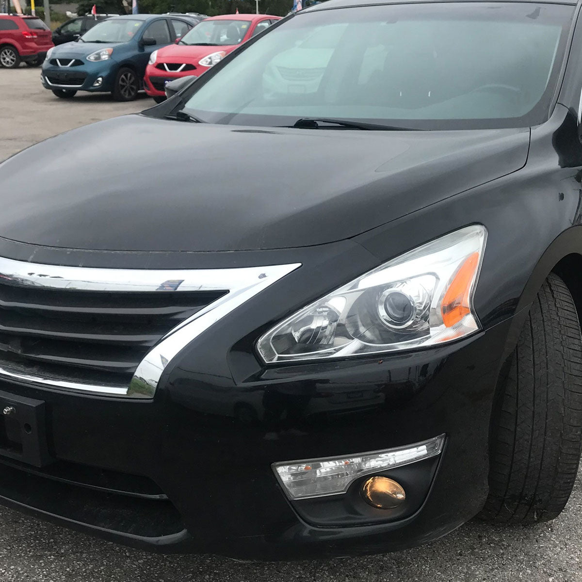 2013-2015 Nissan Altima Sedan Clear Lens Projector Headlight w/ Amber Reflector - Driver Side Only