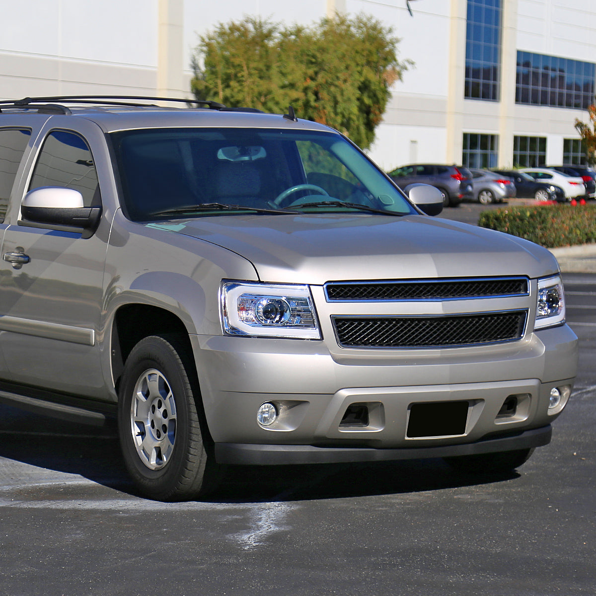 2007-2013 Chevrolet Avalanche/ 2007-2014 Tahoe Suburban LED C-Bar Projector Headlights (Chrome Housing/Clear Lens)