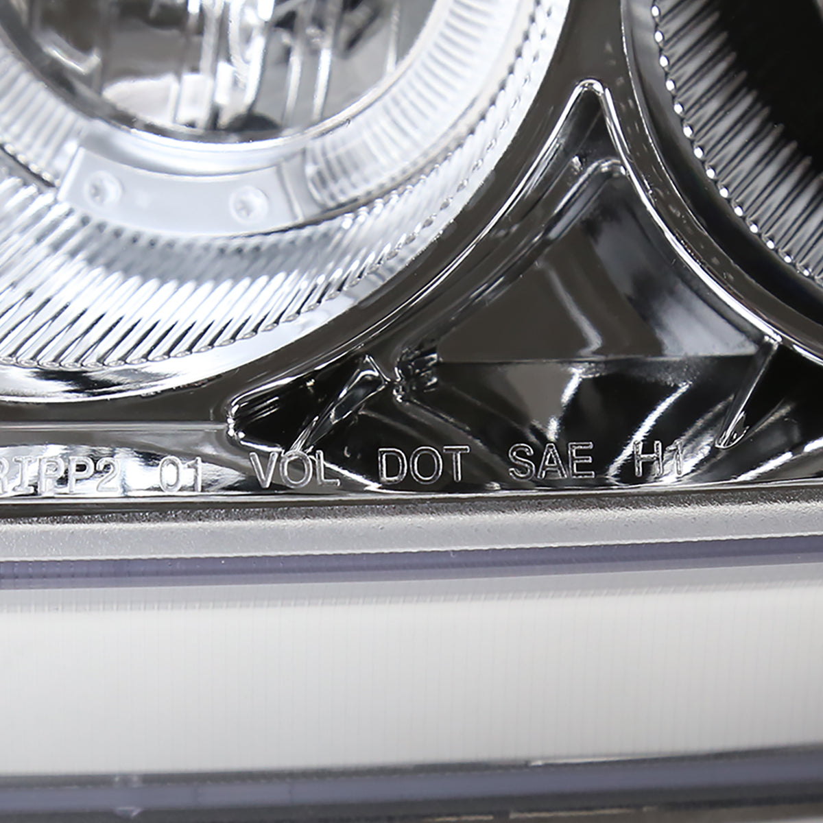 2001-2003 Honda Civic Dual Halo Projector Headlights (Chrome Housing/Clear Lens)