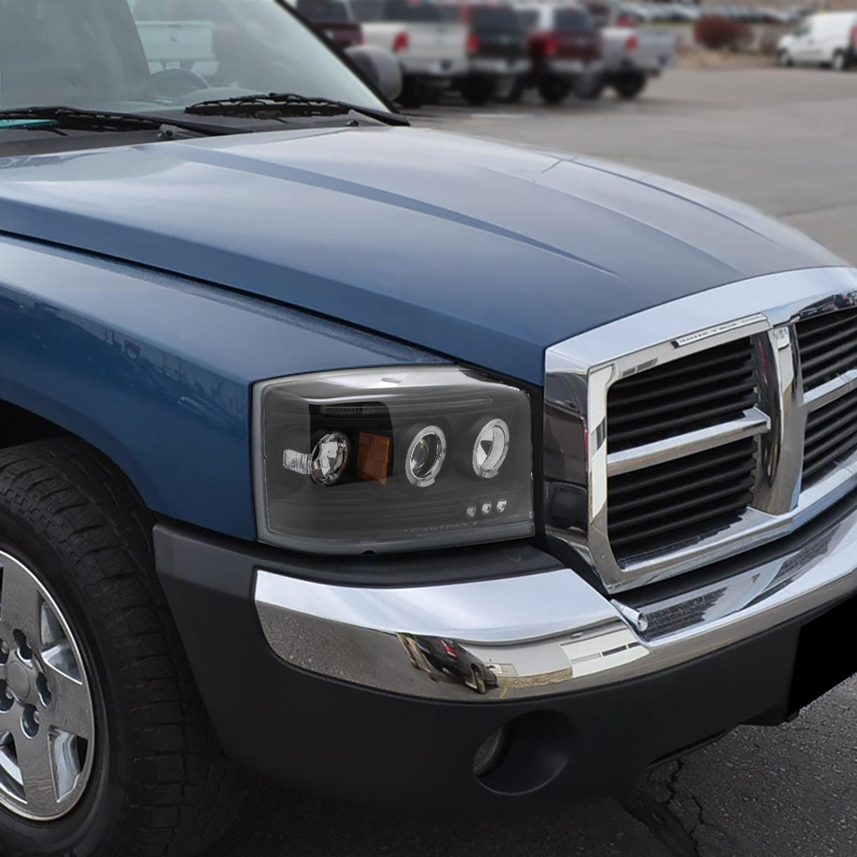 2005-2007 Dodge Dakota Dual Halo Projector Headlights (Matte Black Housing/Clear Lens)