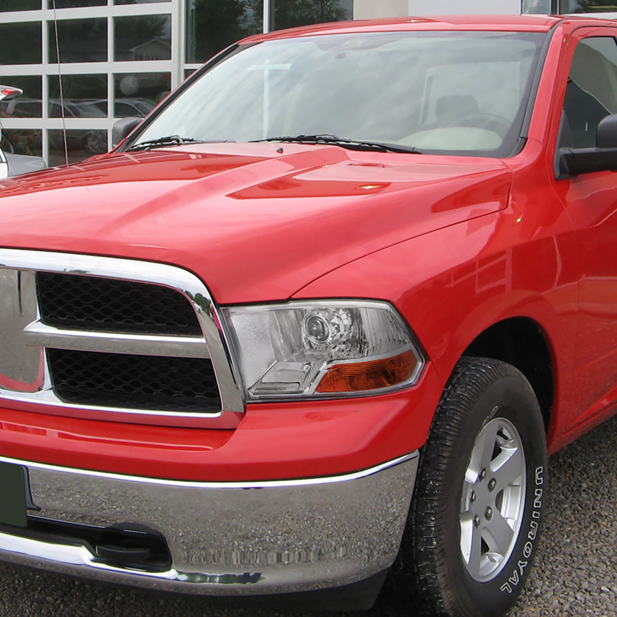 2009-2018 Dodge RAM 1500 / 2019-2021 RAM Classic / 2010-2018 RAM 2500 3500 Retro Style Projector Headlights (Chrome Housing/Clear Lens)