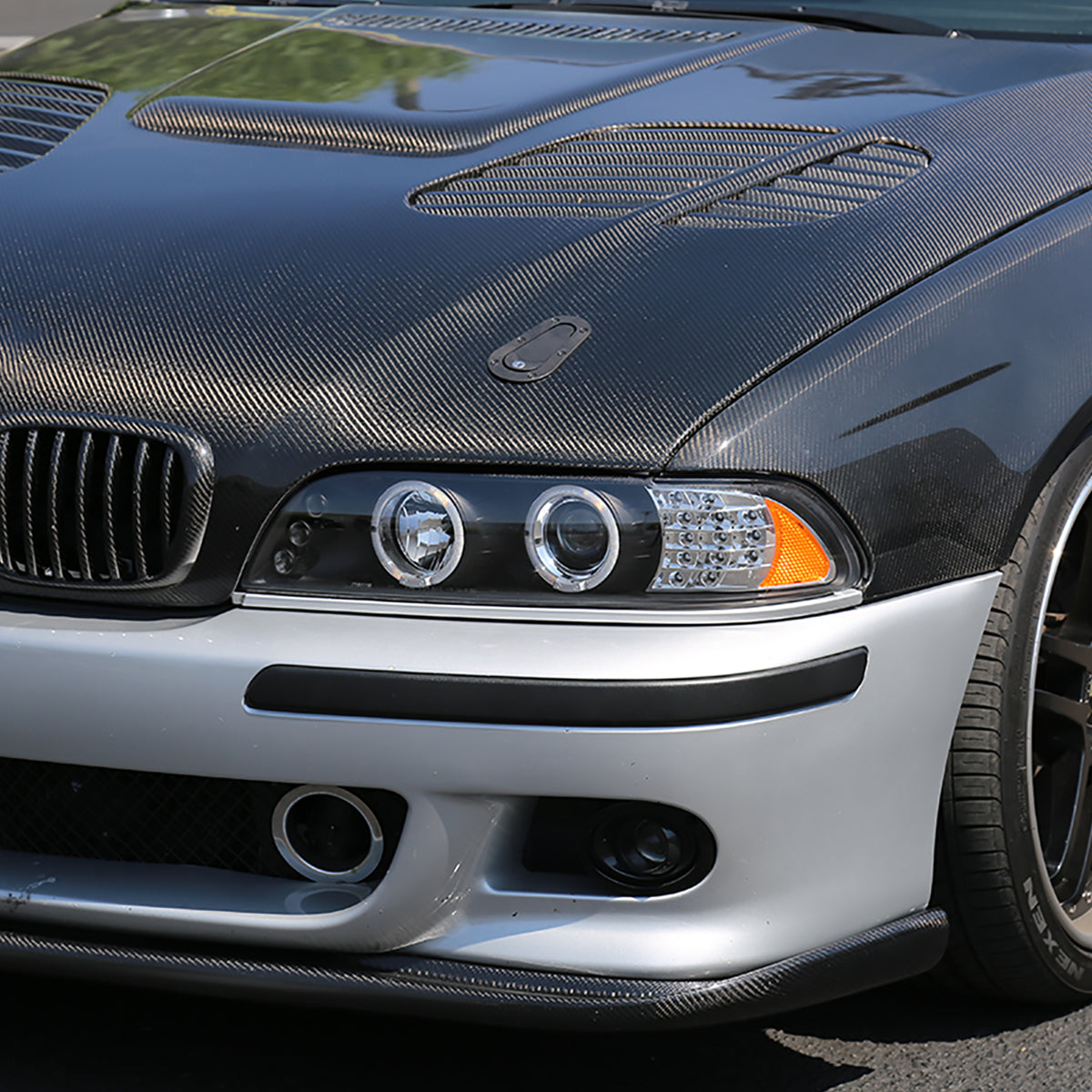 2001-2003 BMW E39 5 Series Dual Halo Projector Headlights w/ LED Turn Signal Lights (Matte Black Housing/Clear Lens)