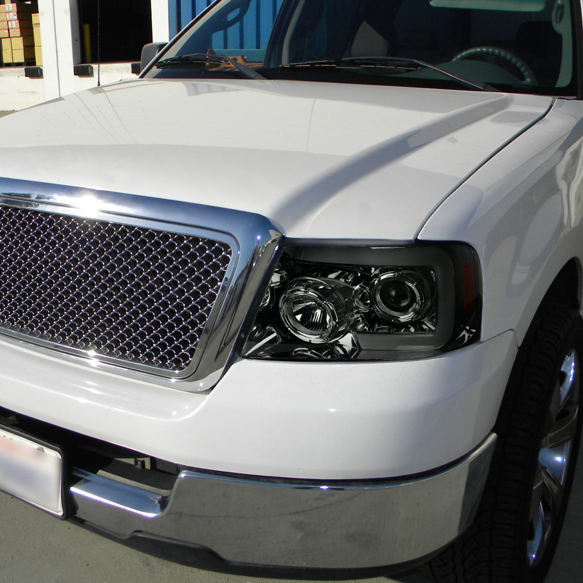 2004-2008 Ford F-150/ 2006-2008 Lincoln Mark LT Switchback Sequential LED C-Bar Projector Headlights (Chrome Housing/Smoked Lens)