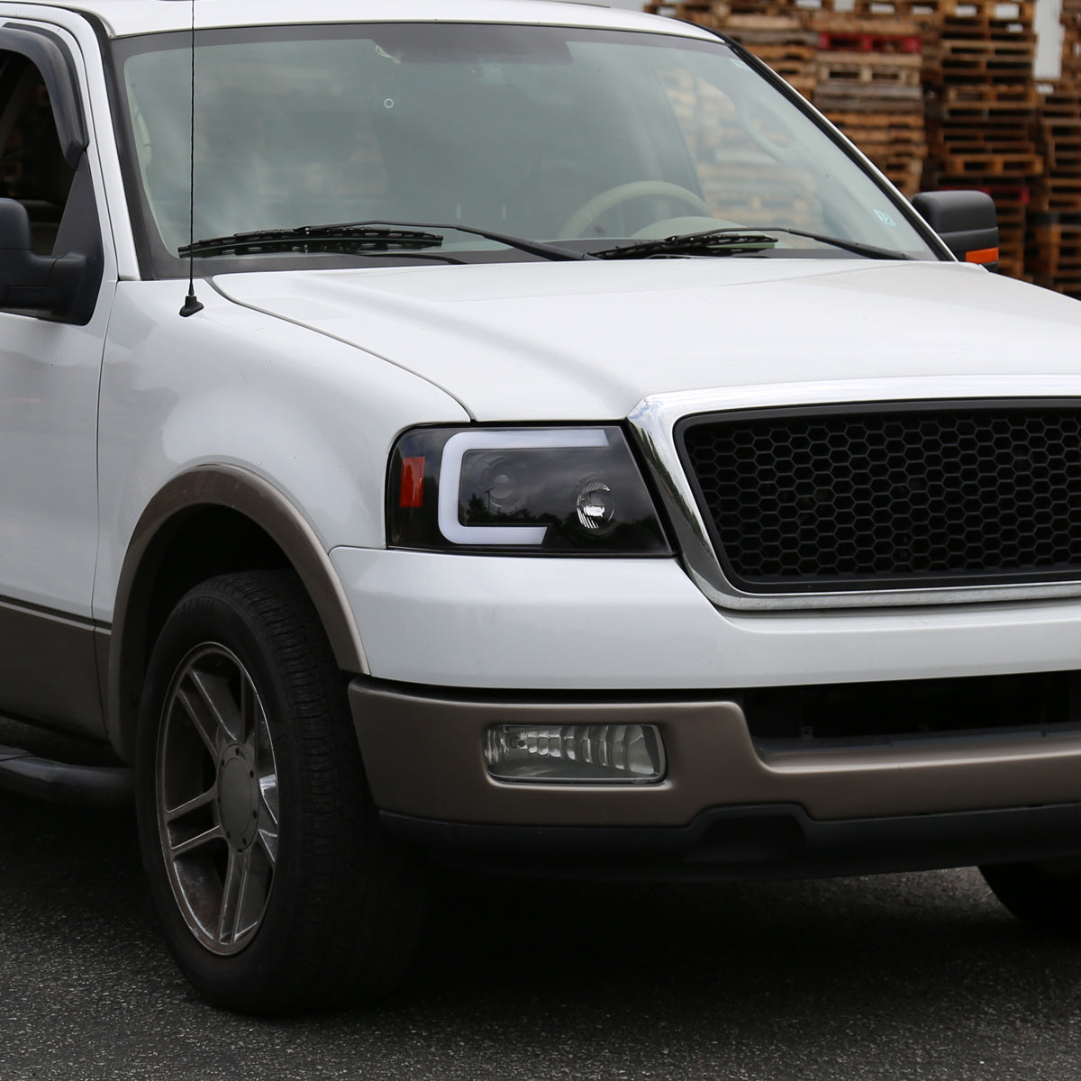 2004-2008 Ford F-150/ 2006-2008 Lincoln Mark LT Switchback Sequential LED C-Bar Projector Headlights (Matte Black Housing/Clear Lens)