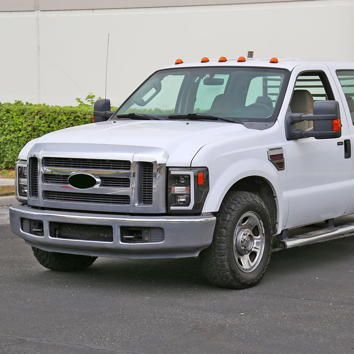 2008-2010 Ford F-250 F-350 F-450 LED C-Bar Projector Headlight (Matte Black Housing/Clear Lens)