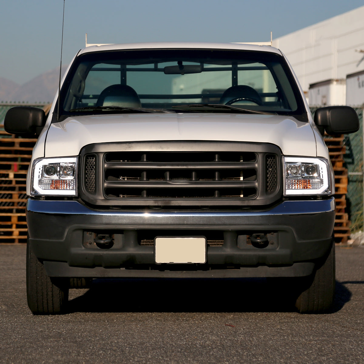 1999-2004 Ford F-250/F-350/F-450/F-550 /2000-2004 Ford Excursion LED Bar Projector Headlights (Chrome Housing/Clear Lens)