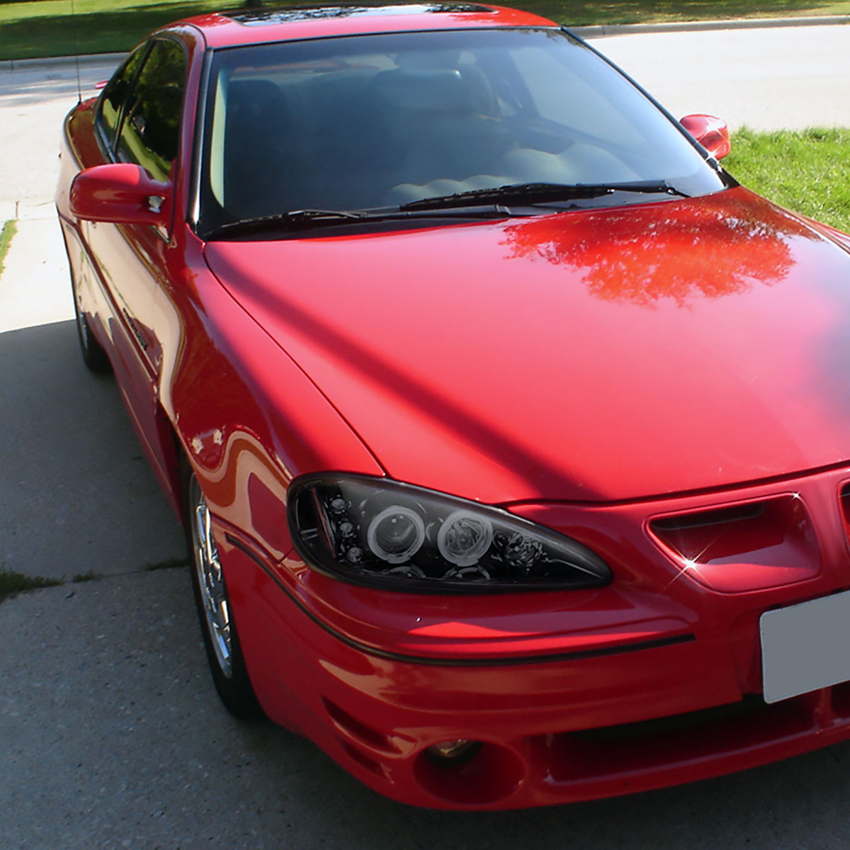 1999-2005 Pontiac Grand AM Dual Halo Projector Headlights (Glossy Black Housing/Smoked Lens)