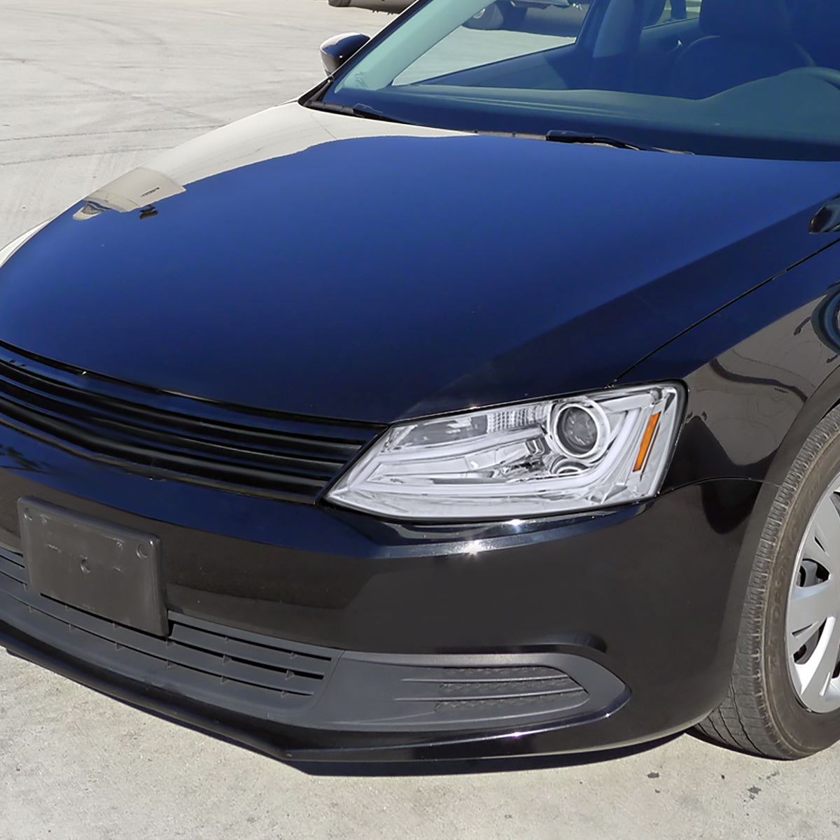 2011-2018 Volkswagen Jetta MK6 LED Bar Projector Headlights (Chrome Housing/Clear Lens)