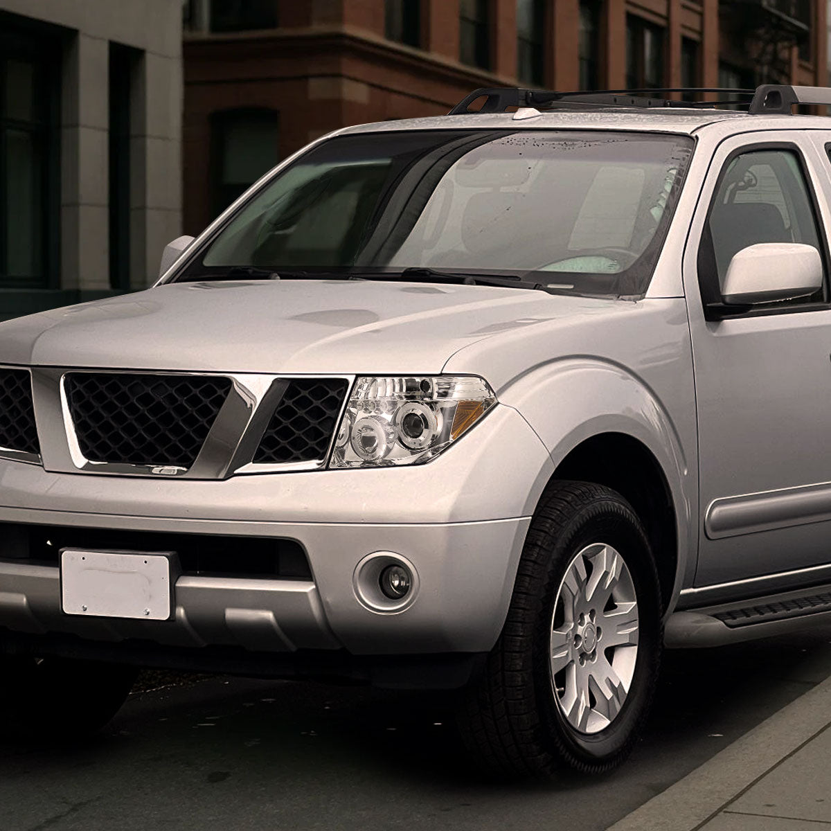 2005-2007 Nissan Pathfinder/ 2005-2008 Frontier Dual Halo Projector Headlights (Chrome Housing/Clear Lens)