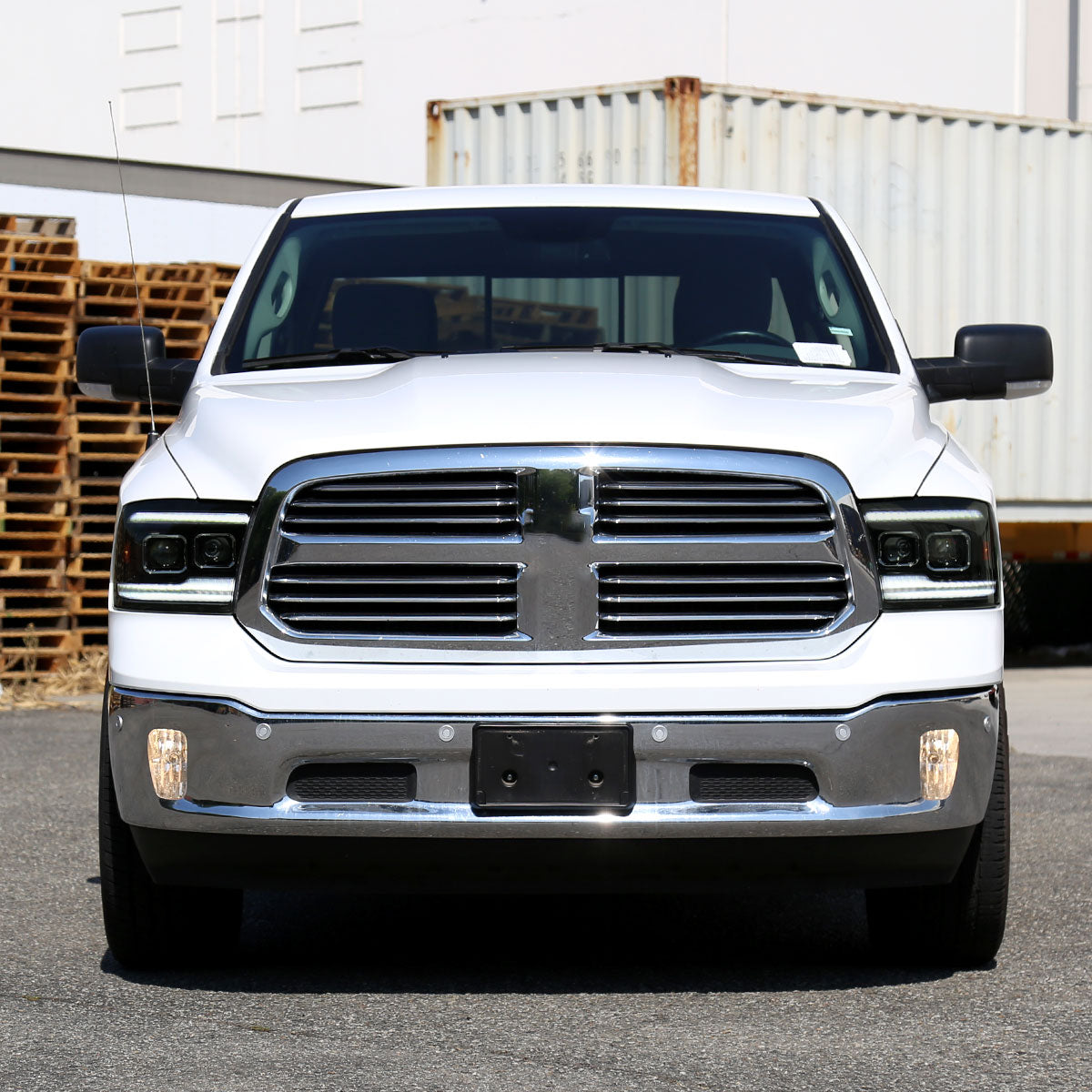 2009-2018 Dodge RAM 1500  / 2019-2021 RAM Classic / 2010-2018 RAM 2500 3500 Switchback Sequential Projector Headlights (Matte Black Housing/Smoked Lens)
