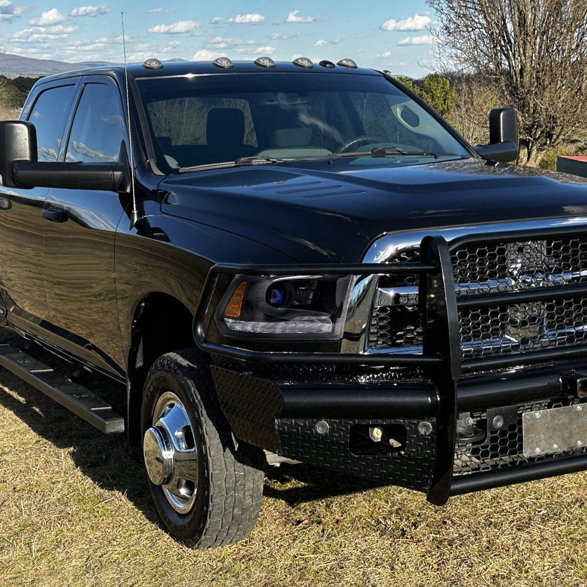 2013-2018 Ram 1500 2500 3500 LED Bar Projector Headlights (Matte Black Housing/Clear Lens)
