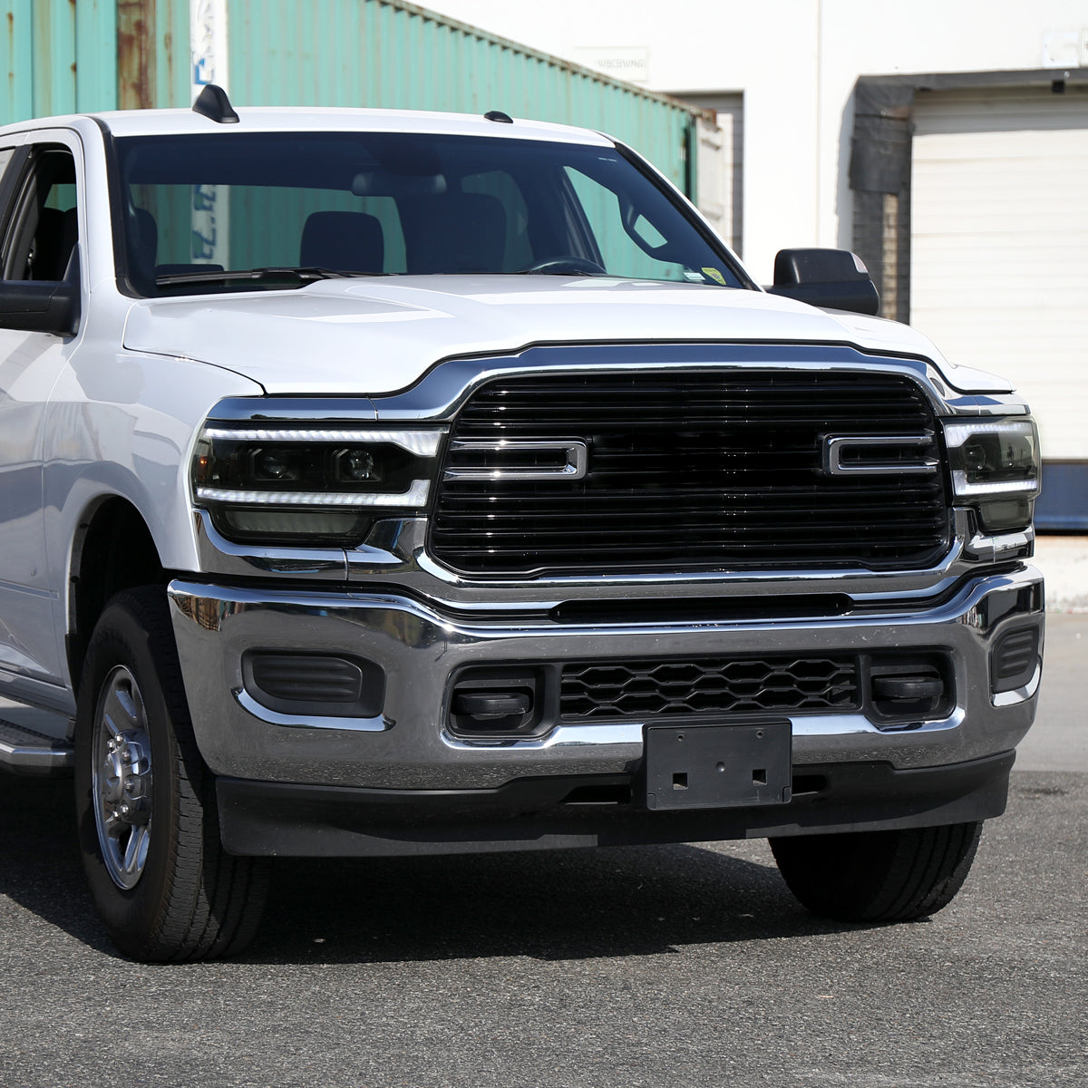 2019-2024 Dodge RAM 2500/3500/4500/5500 Switchback Sequential LED Turn Signal Projector Headlights (Jet Black Housing/Smoked Lens)